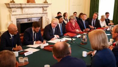 Gran Bretaña avanza con planes para desechar las reglas comerciales en Irlanda del Norte