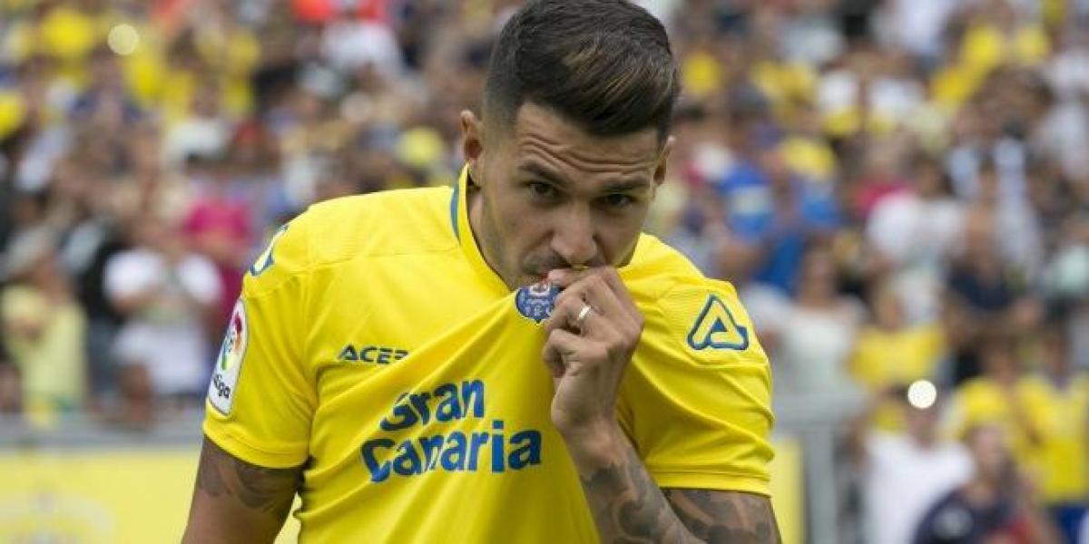 Guiño de Las Palmas a Vitolo