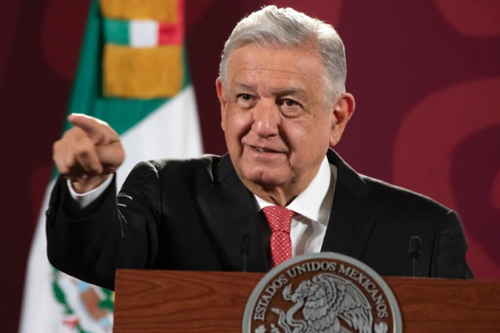 “Hay que irnos preparando” para eliminación del horario de verano, advierte AMLO