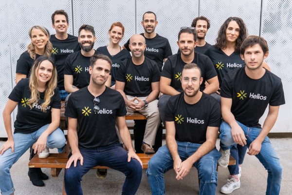 Helios quiere domar el caos de desarrollo de microservicios