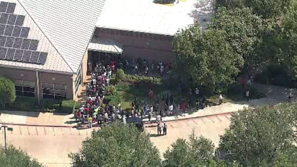 Investigan reporte de disparos en zona escolar de Duncanville Texas