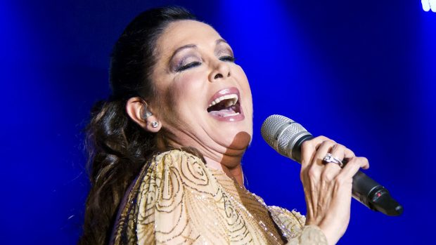 Isabel Pantoja cantando / Gtres