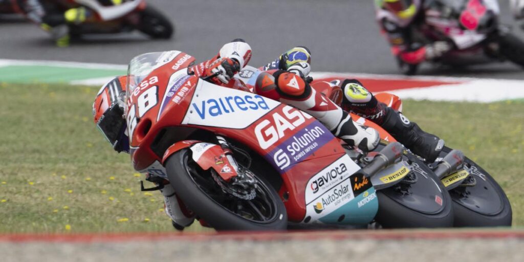 Izan Guevara se apunta las dos sesiones en Montmeló