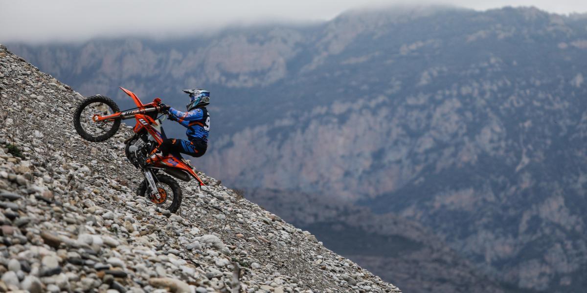 Jaume Betriu vuelve a la acción en Infiesto un mes después de su lesión