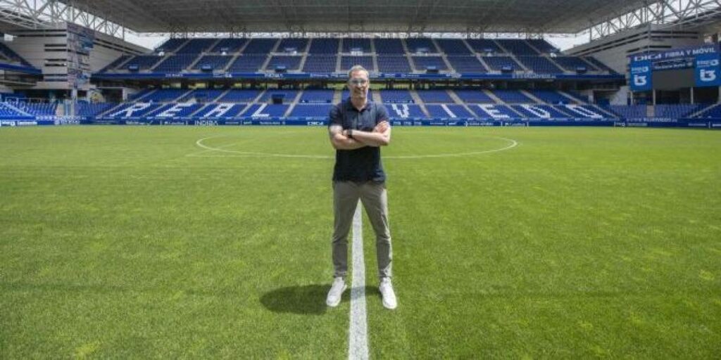 Jon Pérez Bolo, nuevo entrenador del Real Oviedo
