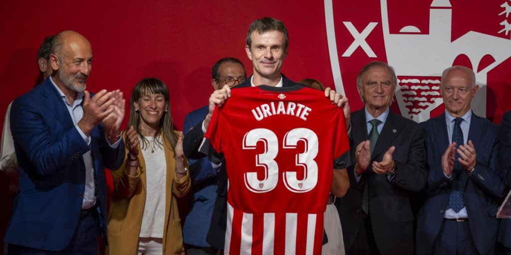 Jon Uriarte dice 33 en el Athletic