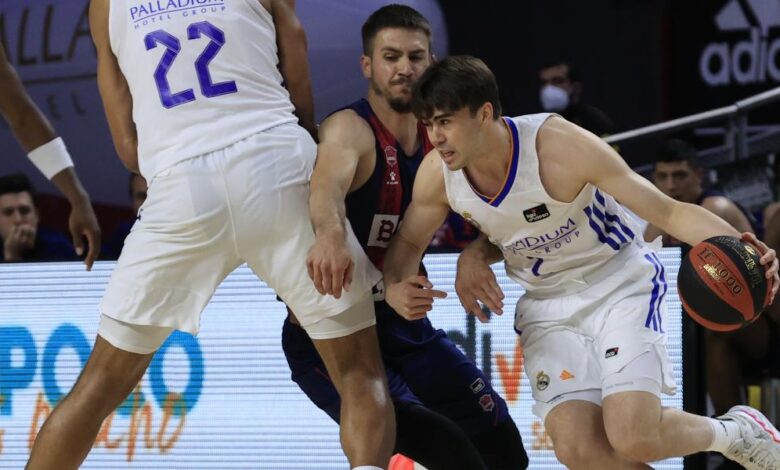 Juan Núñez sigue de exámenes
