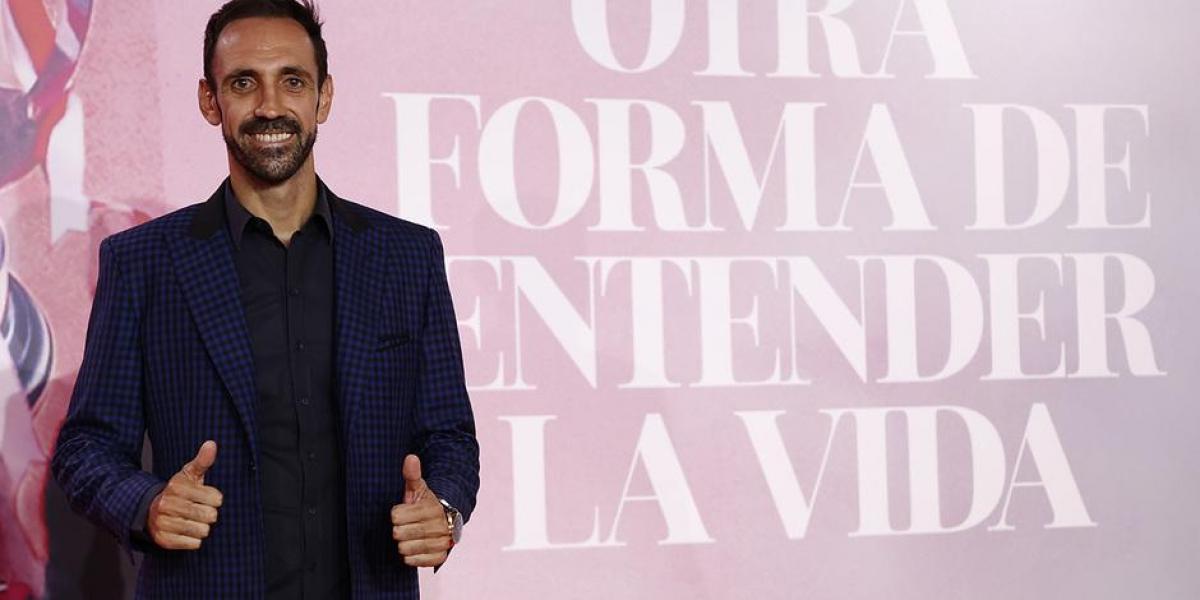 Juanfran da un par de consejos sobre el lateral que fiche el Atlético