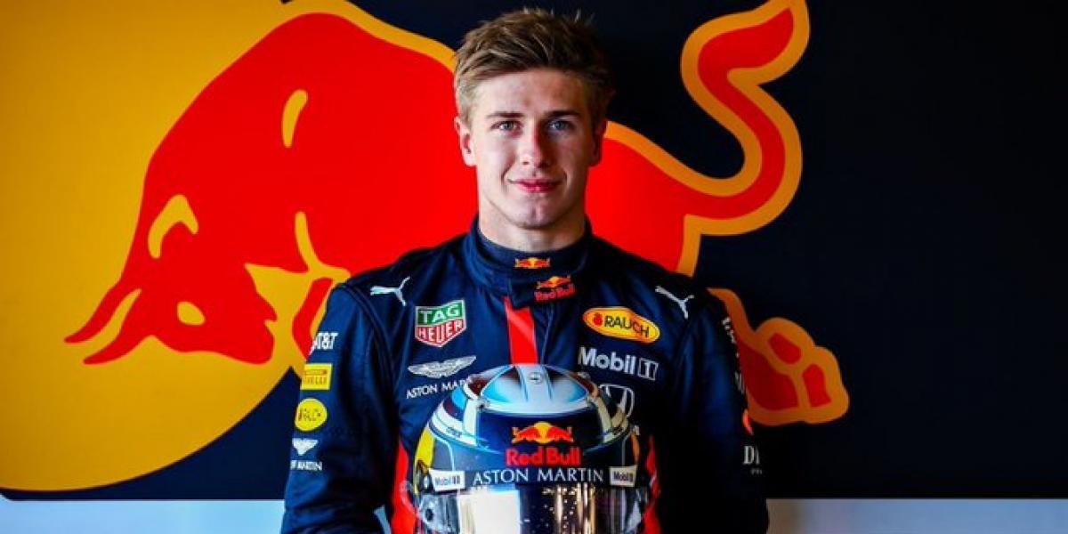 Juri Vips, estrella de futuro de Red Bull, castigado por sus comentarios en Twitch