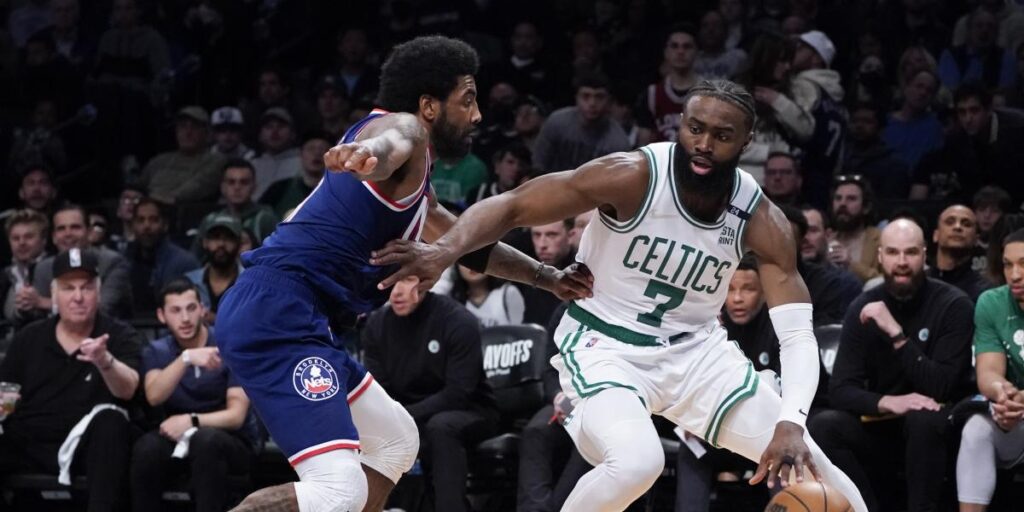 Kyrie Irving marea la perdiz para acabar renovando su compromiso con Nets