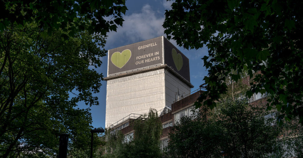 La Torre Grenfell sigue en pie.  También lo hacen las preguntas sobre qué hacer con él.