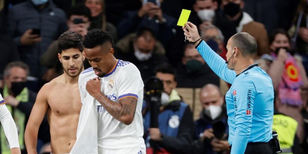 La española, la Liga con más tarjetas de las grandes de Europa