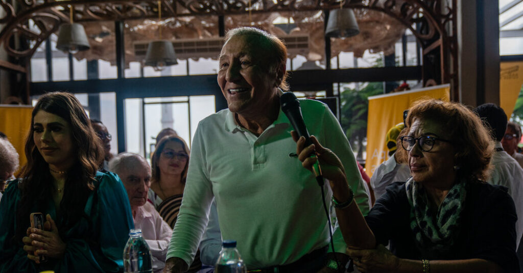 La estrella de TikTok y camaleón político en pugna por la presidencia de Colombia