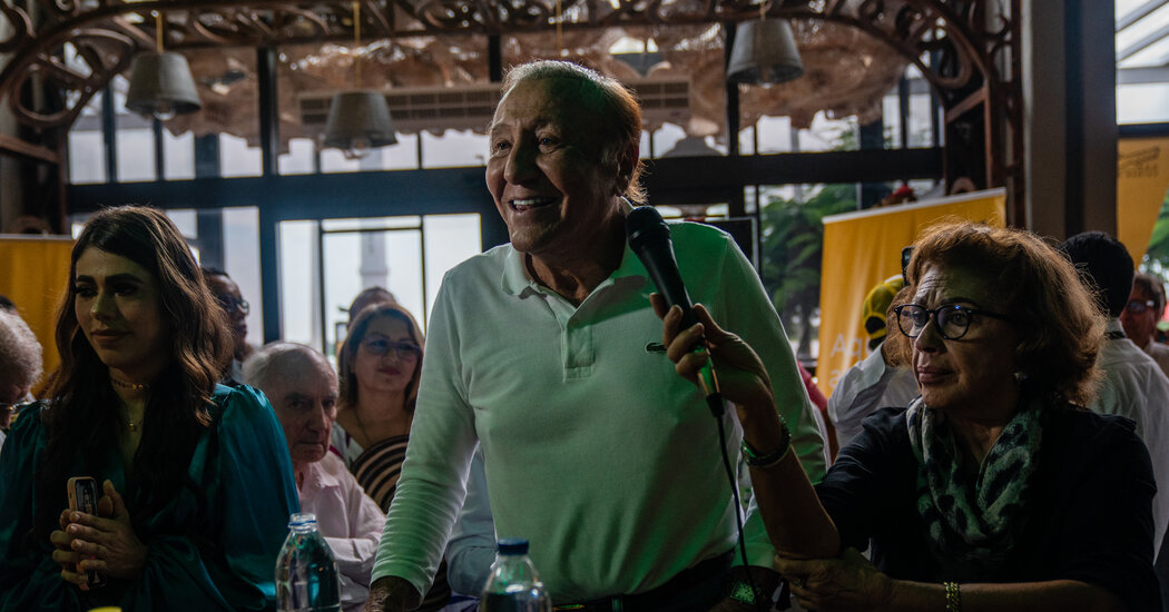 La estrella de TikTok y camaleón político en pugna por la presidencia de Colombia