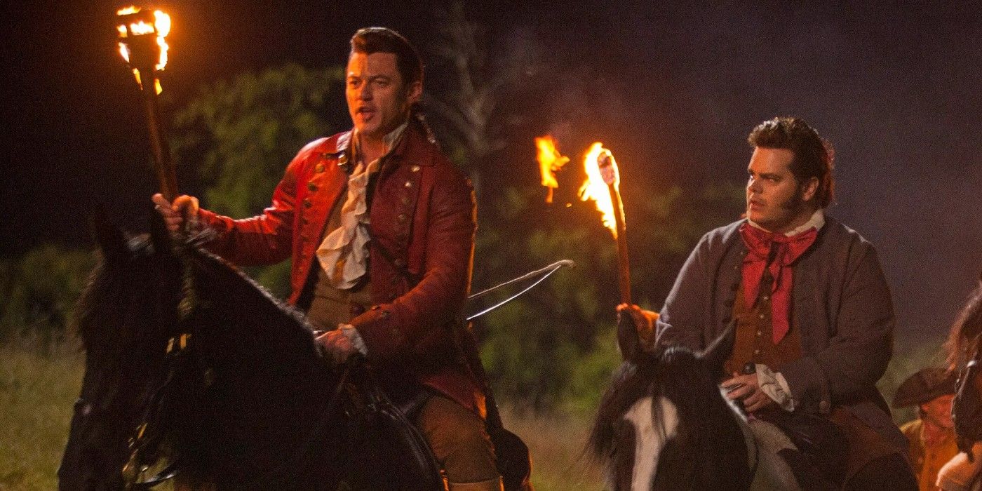 La estrella de la precuela de La bella y la bestia da una actualización después del retraso en la filmación