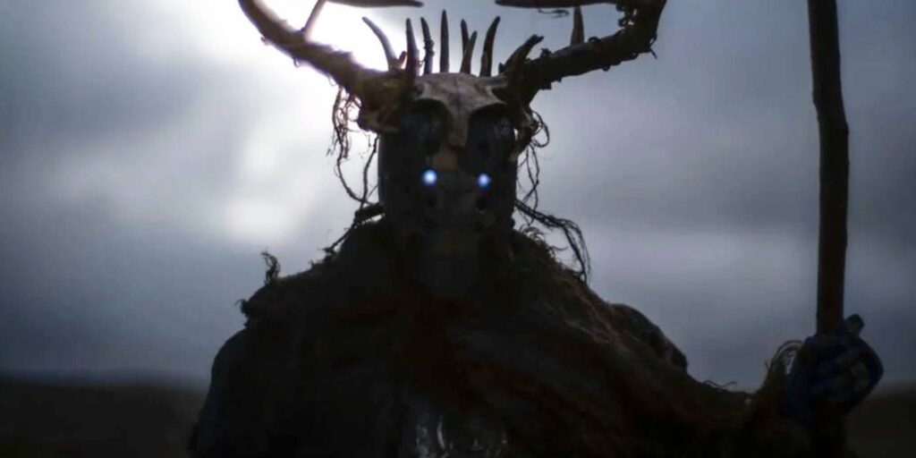 La imagen del robot Anthony Hopkins de Rebel Moon se burla de 2 grandes detalles del personaje