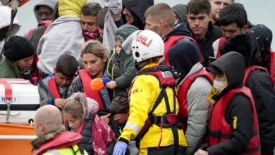 La justicia británica da luz verde a la primera deportación de inmigrantes a Ruanda