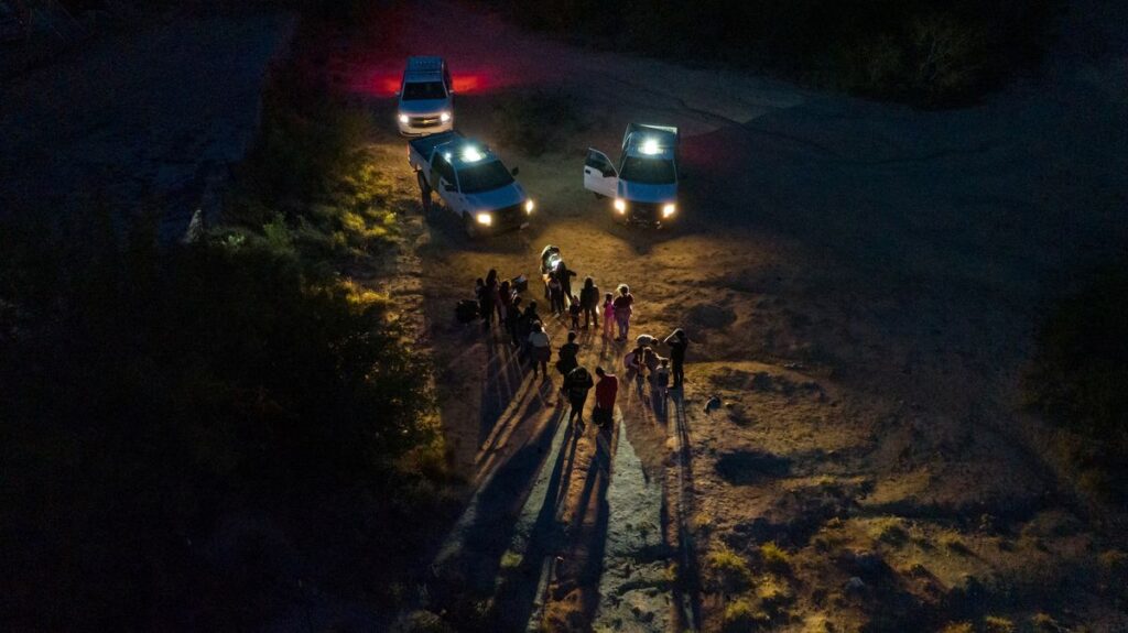 La migración ilegal a Estados Unidos en mayo rompe nuevamente todos los récords