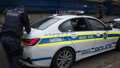 La policía sudafricana investiga la muerte de al menos 22 personas en una discoteca en el sur del país