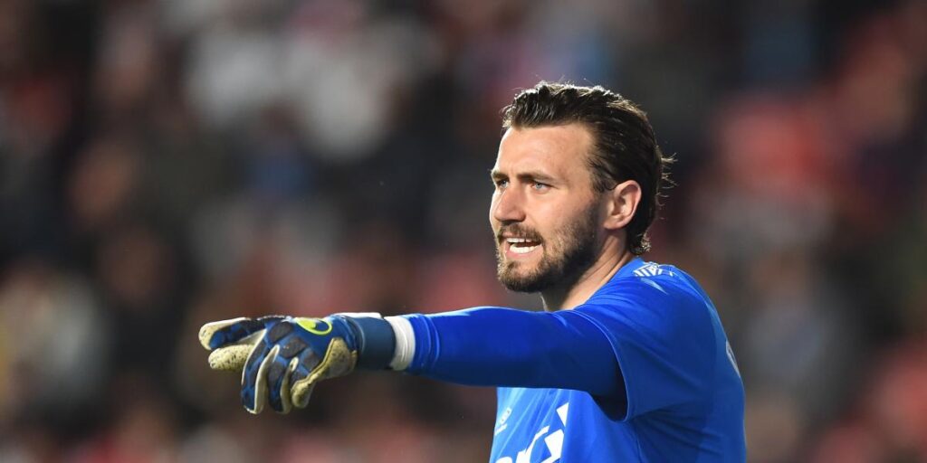 La portería, una prioridad del Rayo para el mercado de verano