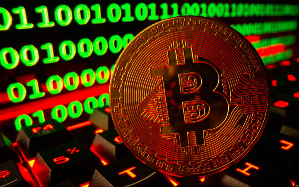 Las criptomonedas sufren caída, casi 2 billones de dólares: Galván | Video