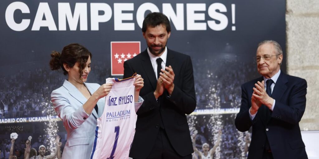 Llull: "Gracias a Florentino por el regalo en forma de prima que nos dará"