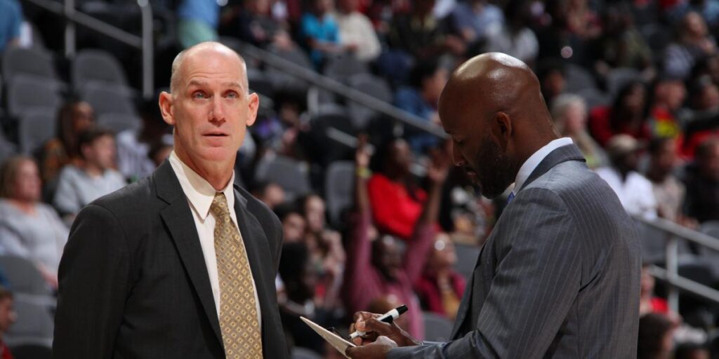 Los Lakers fichan a Chris Jent como número 2 de Darvin Ham