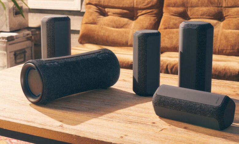 Los nuevos parlantes portátiles de Sony son ideales para exteriores