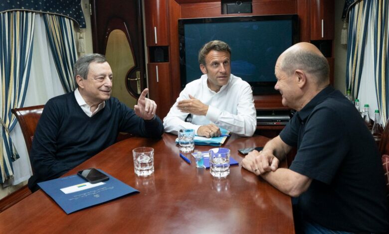 Macron, Scholz y Draghi llegan a Kiev con un mensaje de esperanza de un futuro en la UE