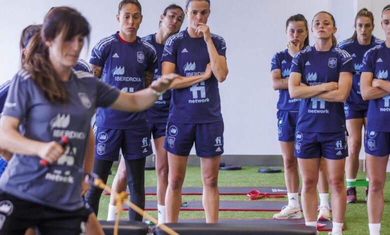Mapi León, Sheila García, Sandra Paños y Andrea Pereira, positivas en COVID