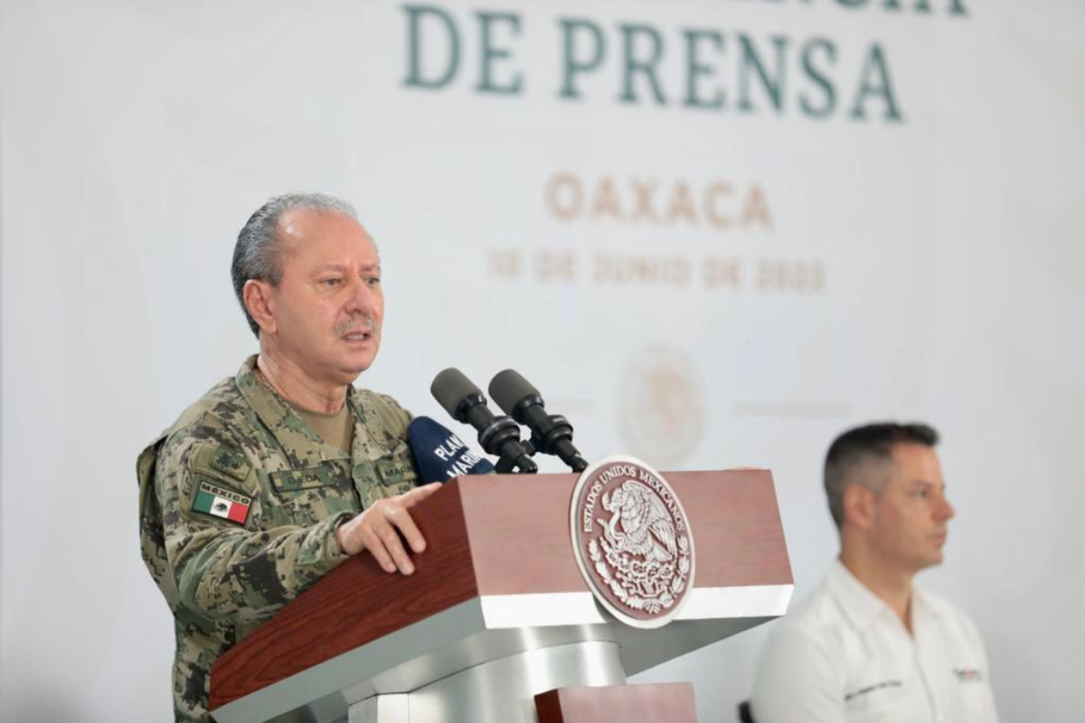 Marinos robaban uniformes para venderlos al narco: Semar