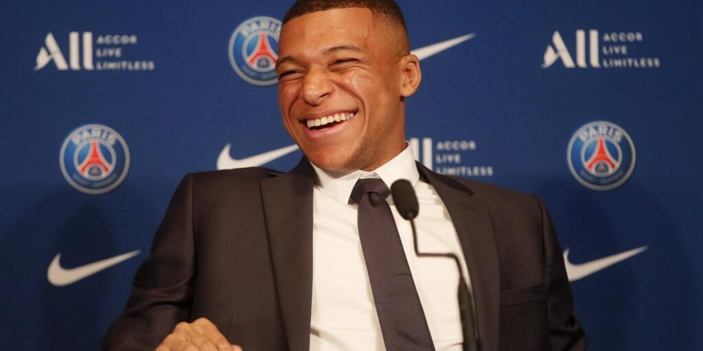 Mbappé desmiente haber hecho una lista de salidas