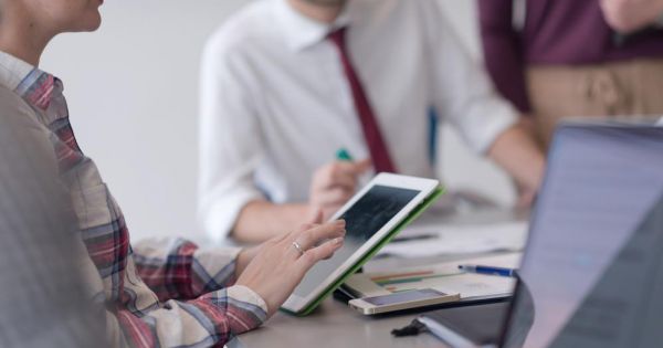 Mercado Libre ofrece 1600 becas para aprender las habilidades del futuro: para quiénes es y cómo anotarse