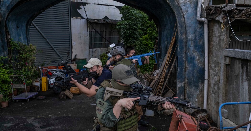 Mientras China agita los sables, Taiwán pregunta: ¿Estamos listos para la guerra?