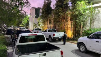 Ministeriales acuden a casa de 'Alito' Moreno en Campeche mientras él sostiene 'encerrona' con priistas en CDMX