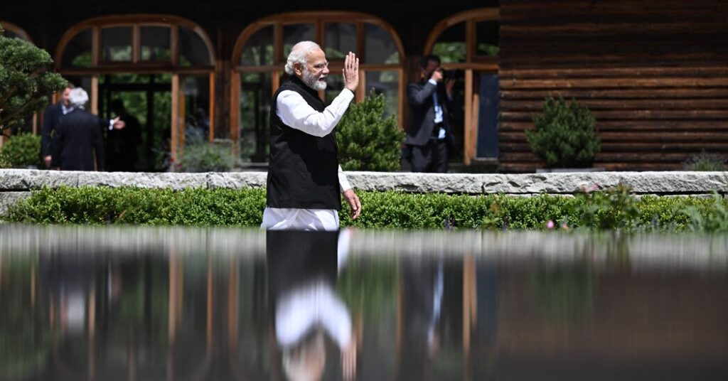 Mohammed Zubair, periodista indio y crítico de Modi, arrestado