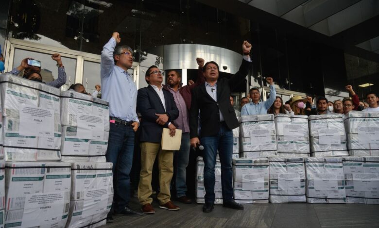 Morena denuncia por “traición a la patria” a los diputados que votaron contra la reforma eléctrica