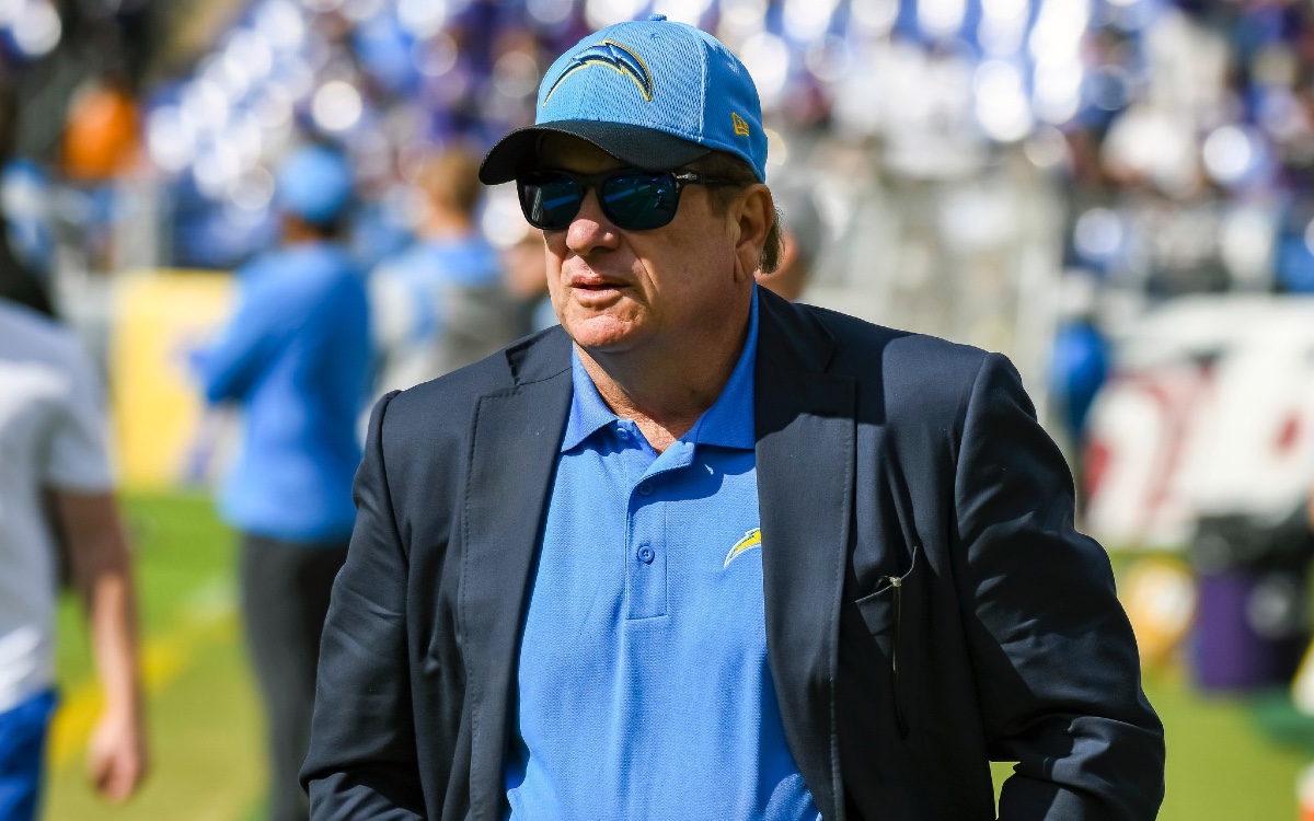NFL: Dean Spanos, dueño de Chargers, es demandado por misoginia contra su hermana | Tuit