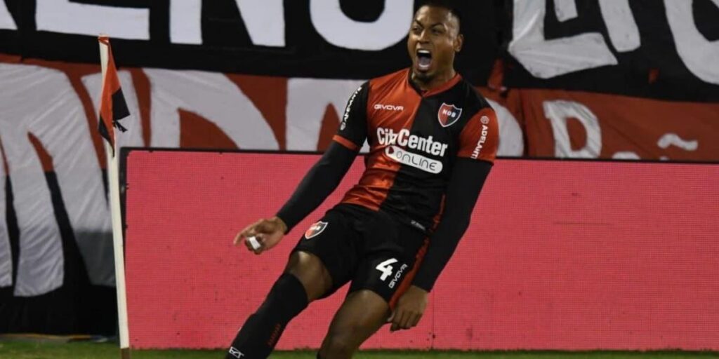 Newell's se pone líder y Estudiantes pierde una ocasión de oro