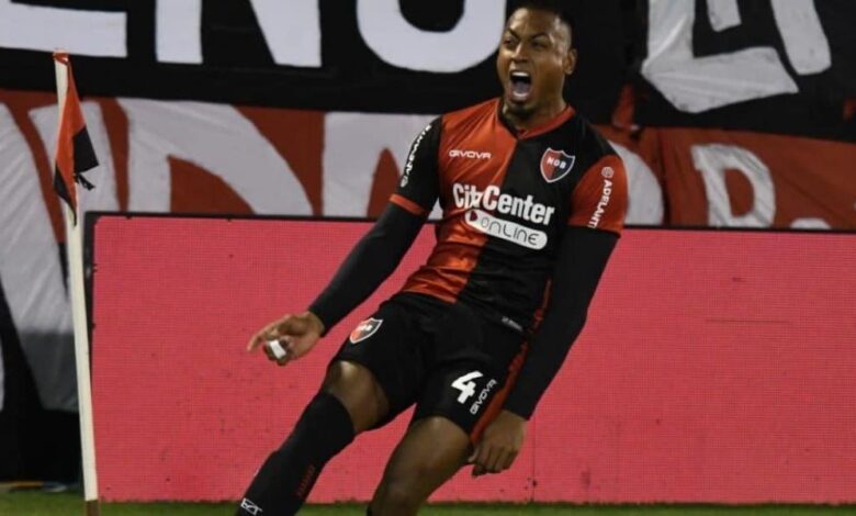 Newell's se pone líder y Estudiantes pierde una ocasión de oro