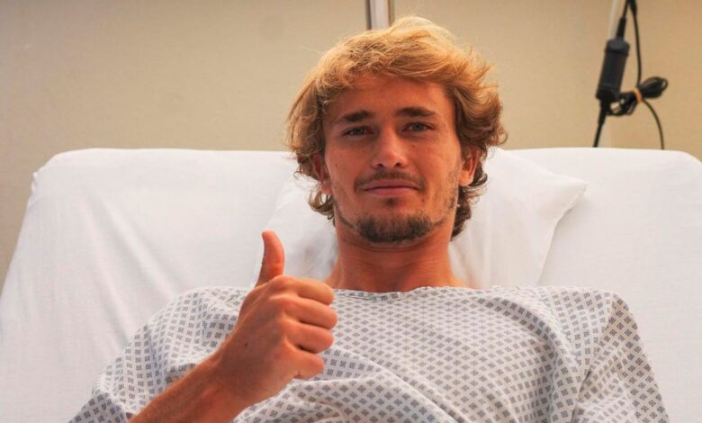 Operan a Alexander Zverev, debido a su lesión en Roland Garros | Video