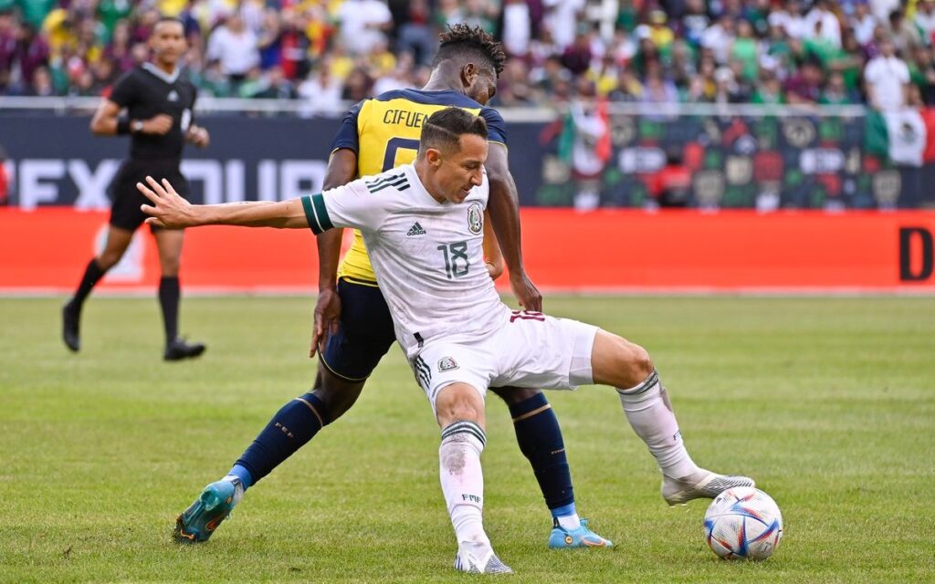 Patadas, mentadas, bronca, lesionados, grito homofóbico... de todo; menos buen futbol y goles en Chicago | Video