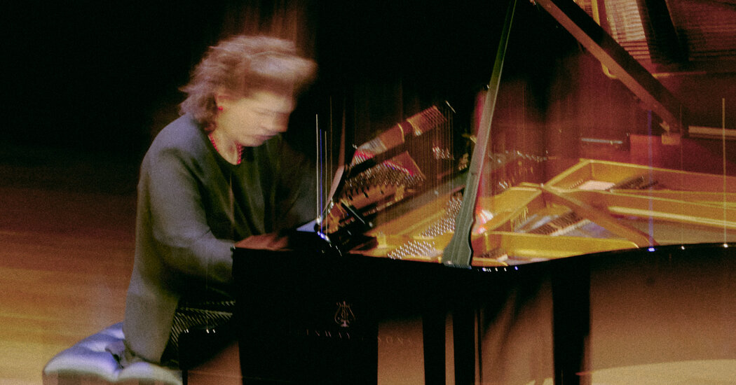 Pianistas rusos y ucranianos se reúnen en Texas en competencia Cliburn