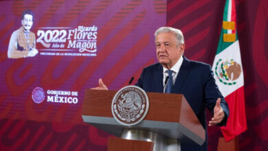 Pide AMLO pasar de "austeridad republicana" a "pobreza franciscana"