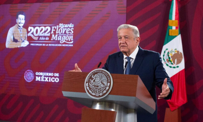 Pide AMLO pasar de "austeridad republicana" a "pobreza franciscana"
