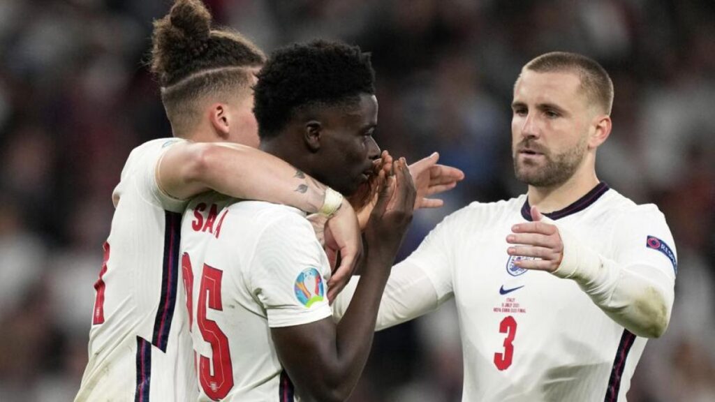 Plan de choque contra los insultos a jugadores en las redes