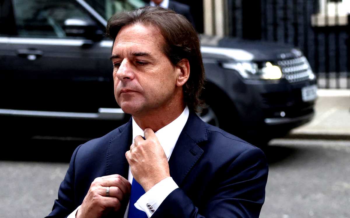 Presidente de Uruguay tiene Covid y también faltará a la Cumbre de las Américas