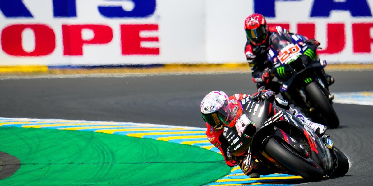 Quartararo y Aleix Espargaró, los únicos sin mancha