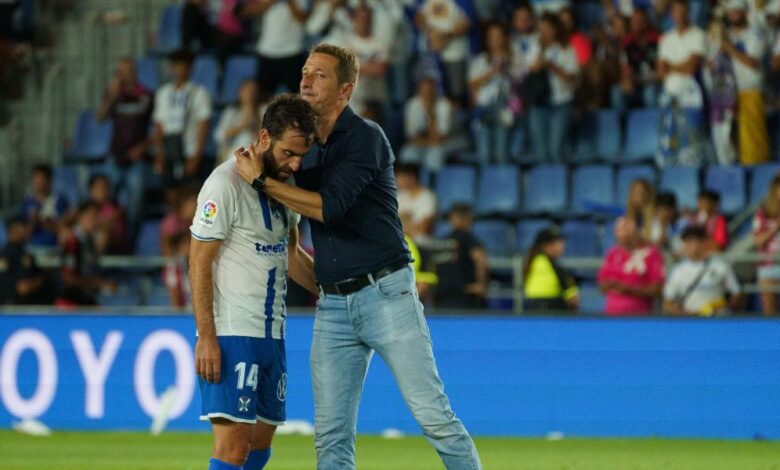 Ramis y el gesto que le honra en la derrota del Tenerife
