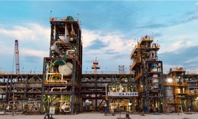 Refinería de Dos Bocas operará a su máxima capacidad hasta 2023, admite AMLO